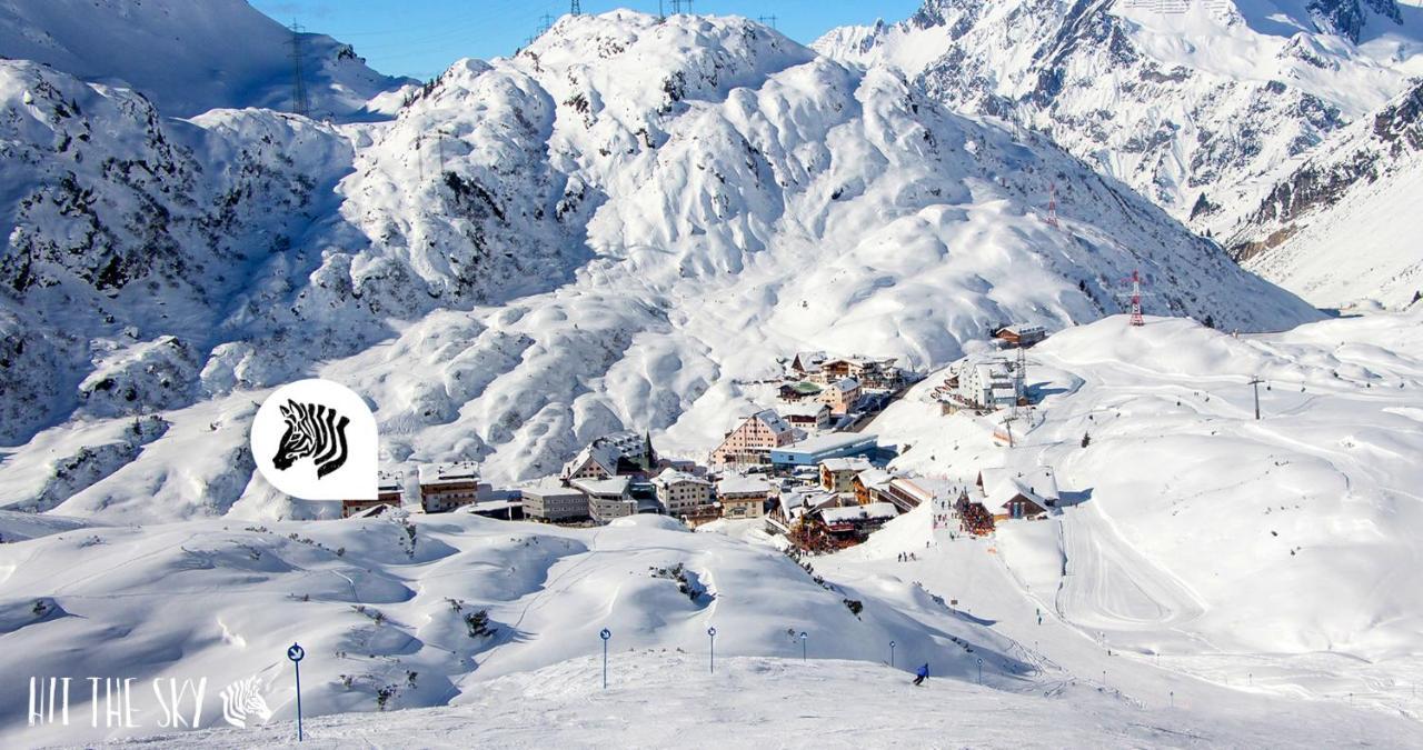 Hotel Hit The Sky à St. Christoph am Arlberg Extérieur photo