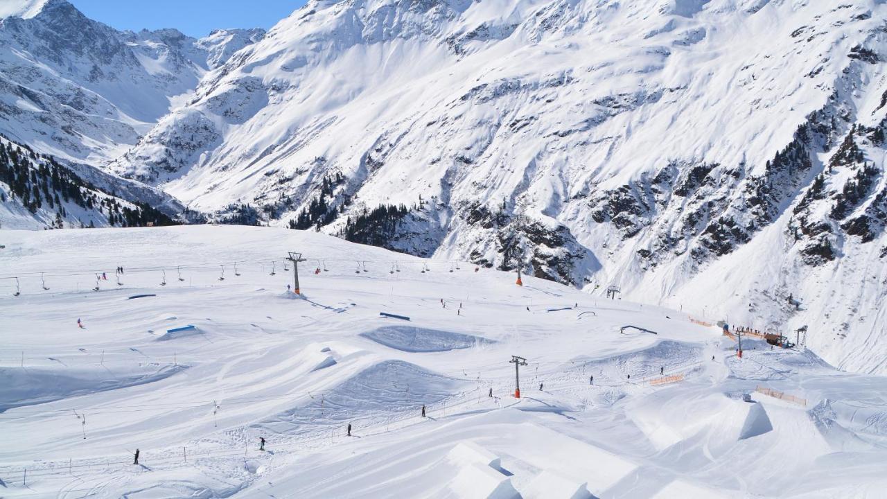 Hotel Hit The Sky à St. Christoph am Arlberg Extérieur photo